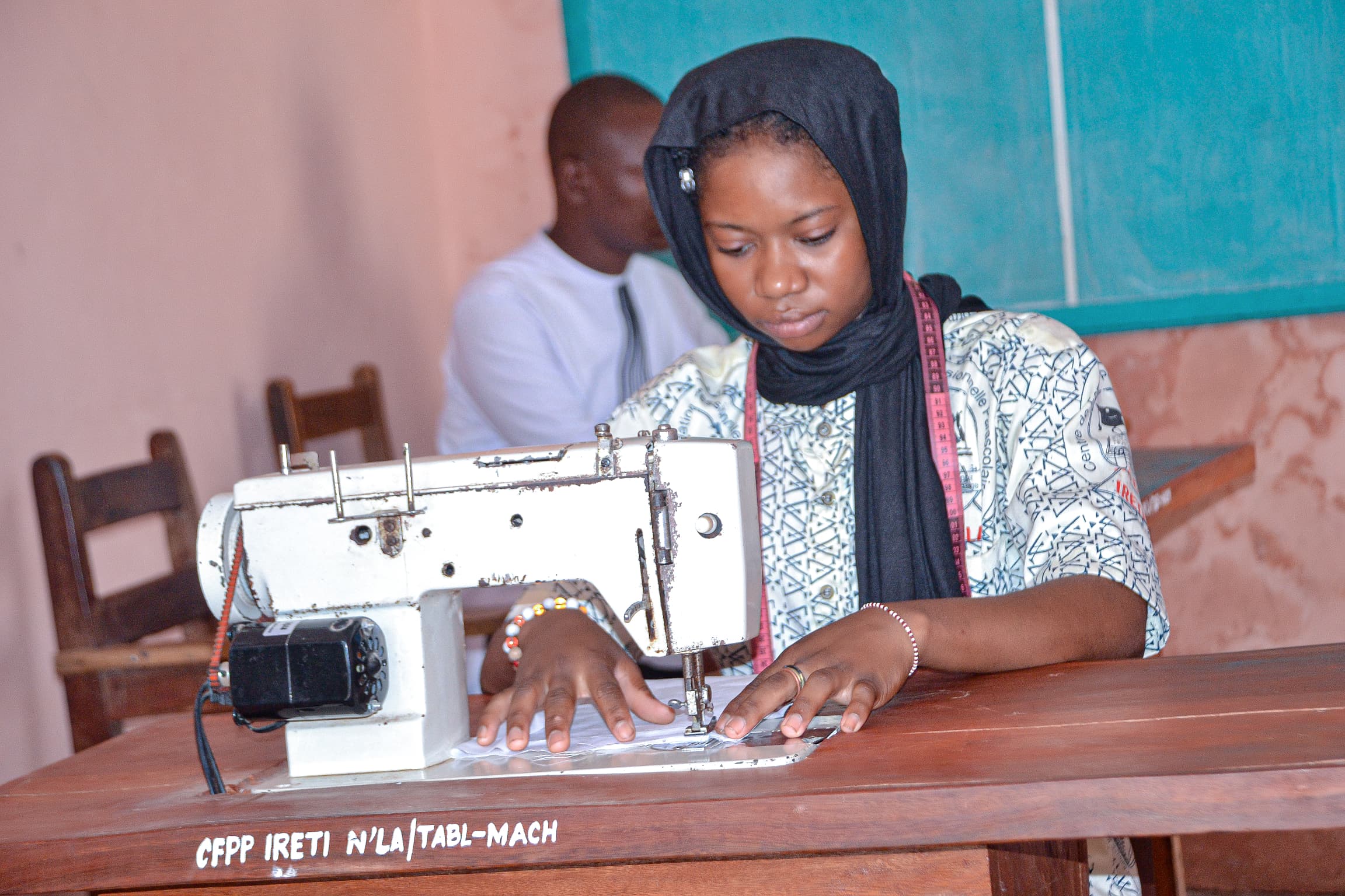 Haute Couture, Stylisme Modélisme et Broderie 